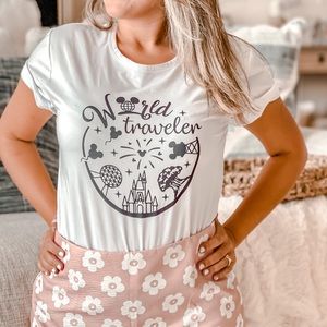 T shirt World Traveler